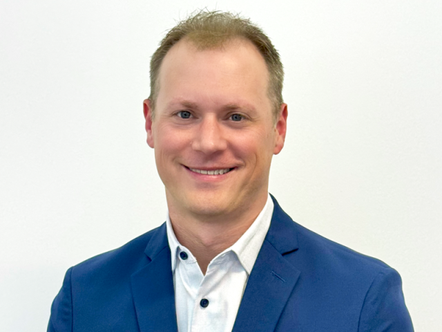 portrait of Greg Smith